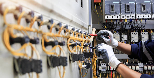 Professional Electrician technician working in George Mason, VA